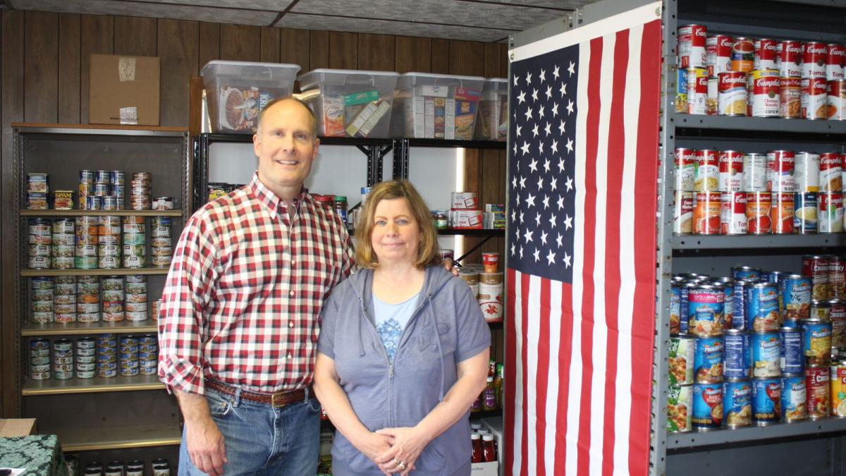 Photo of John Moolenaar at a Food Pantry for U.S. Troops and Veterans